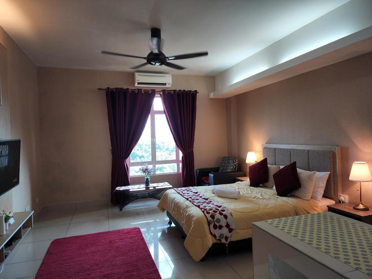 The Viana Apartment 1 Kota Bharu Exterior photo