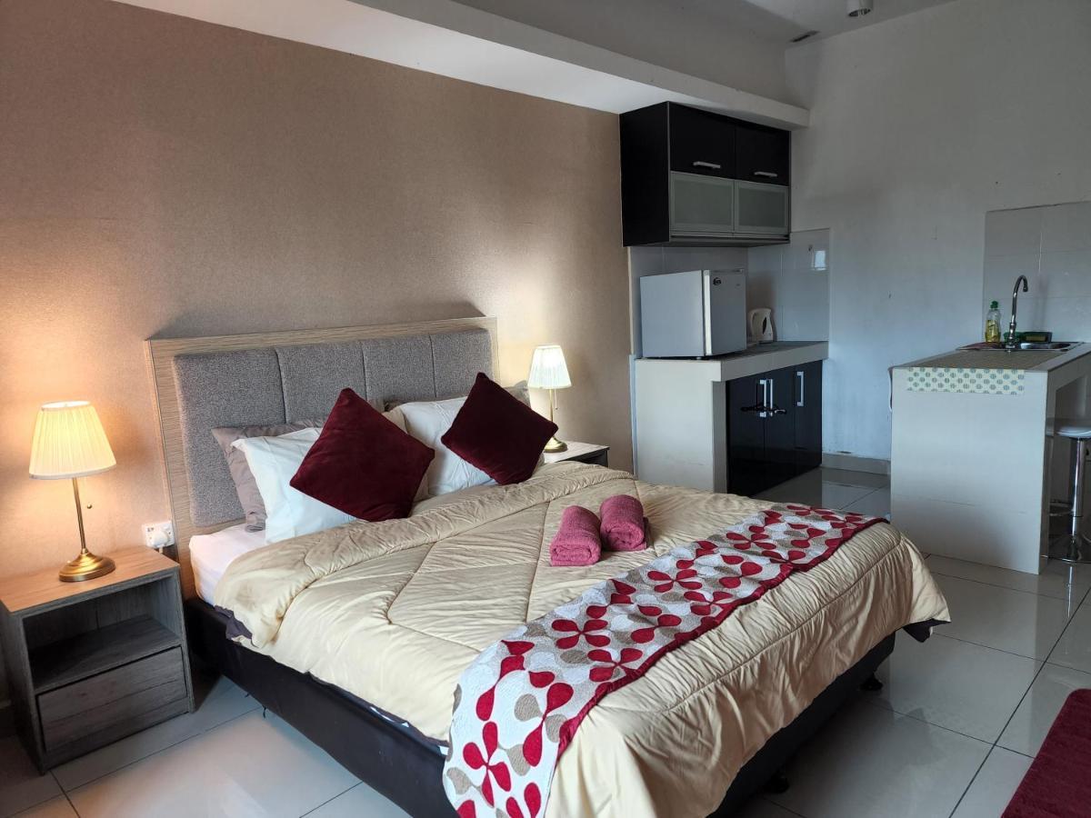The Viana Apartment 1 Kota Bharu Exterior photo