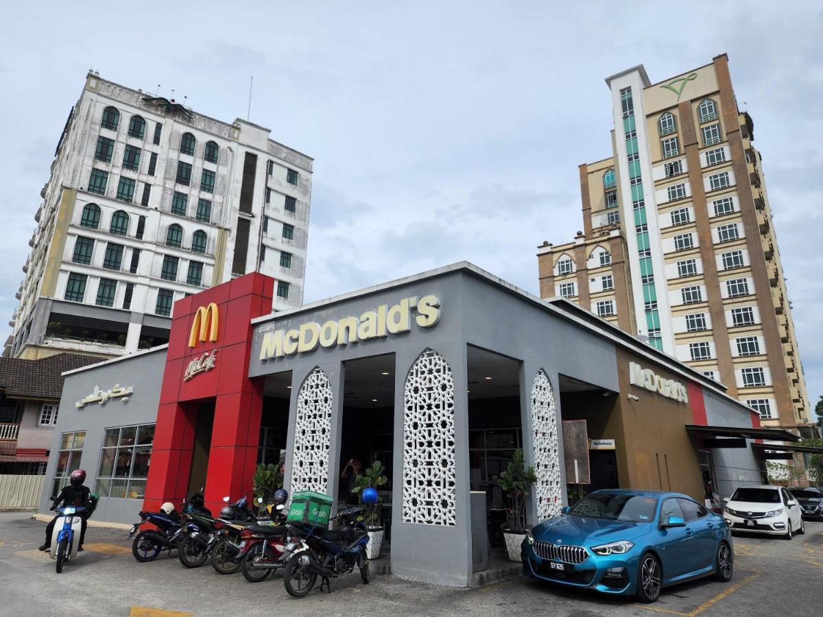 The Viana Apartment 1 Kota Bharu Exterior photo